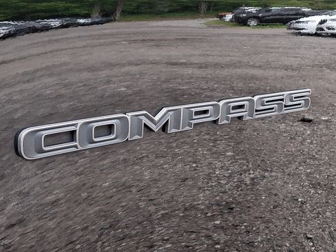 Certified 2022 Jeep Compass High Altitude AWD/4WD image 32