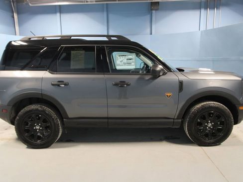 Used 2025 Ford Bronco Sport Badlands image 34