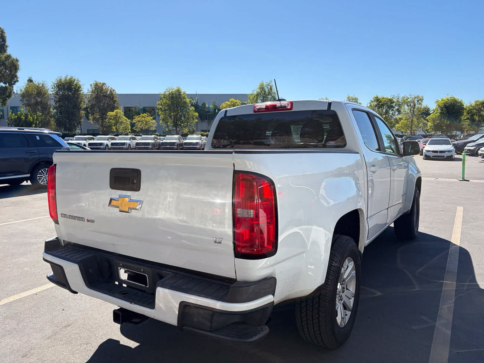 Used 2018 Chevrolet Colorado LT RWD image 3
