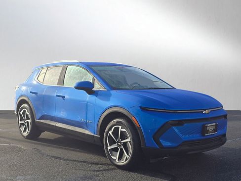 New 2026 Chevrolet Equinox EV LT image 1