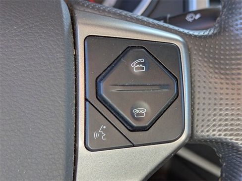 Used 2015 Toyota Tacoma PreRunner image 21