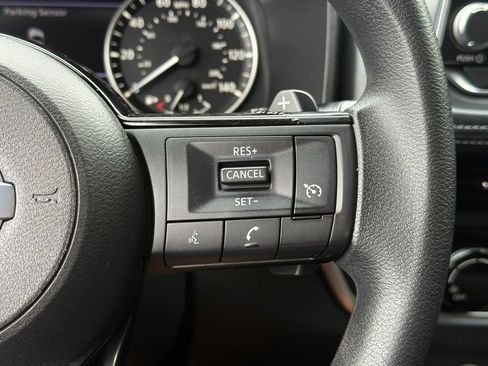 Used 2021 Nissan Rogue S FWD image 24