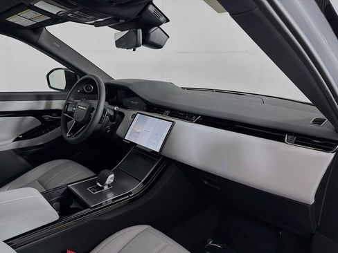 New 2026 Land Rover Range Rover Evoque S AWD/4WD image 27