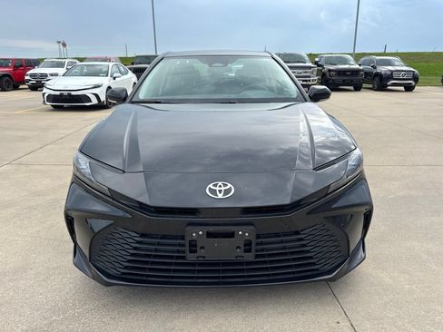 Used 2026 Toyota Camry LE FWD image 12