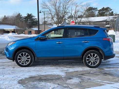 Used 2016 Toyota RAV4 Limited image 15