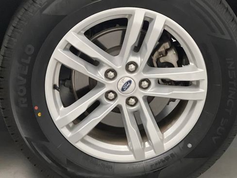 Used 2024 Ford Explorer XLT w/ Equipment Group 202A image 69