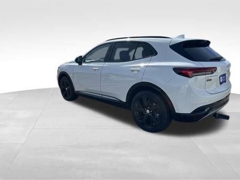 Used 2021 Buick Envision Essence w/ Sport Touring Package image 4