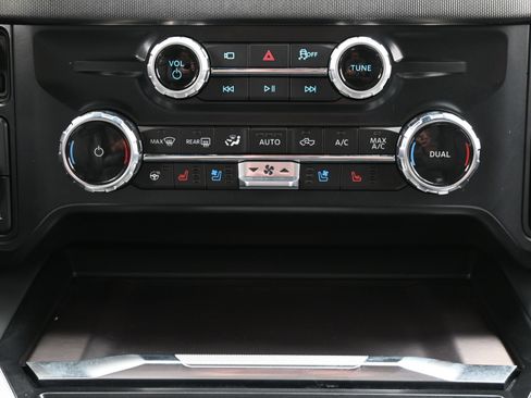 Used 2026 Ford F250 Platinum AWD/4WD image 41