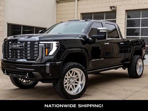 Used 2024 GMC Sierra 2500 Denali Ultimate image 4
