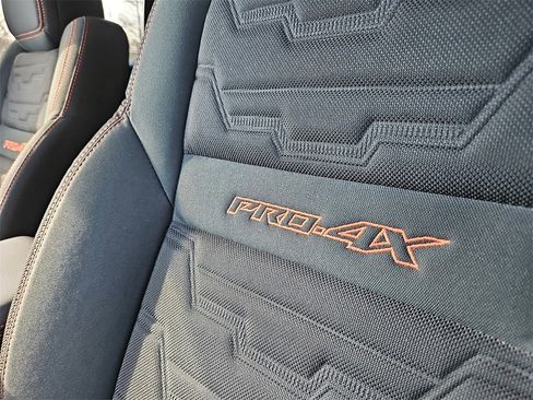 Certified 2024 Nissan Frontier PRO-4X w/ Off-Road Protection Package image 32