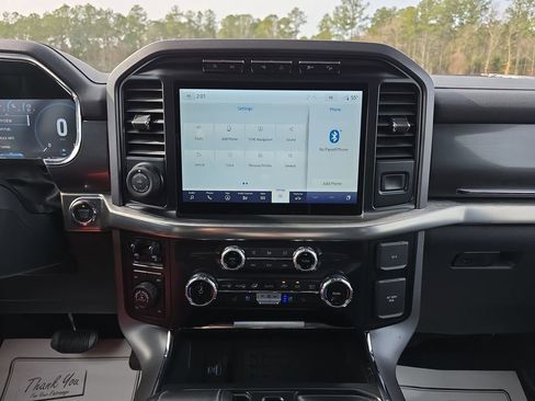 Used 2023 Ford F150 Lariat w/ Max Trailer Tow Package image 23