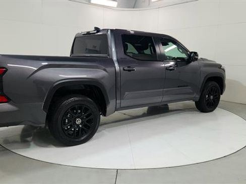 Used 2024 Toyota Tundra Limited image 8