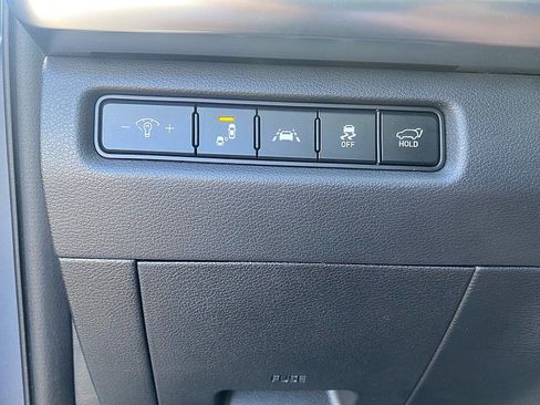 Used 2021 Kia Telluride EX image 19