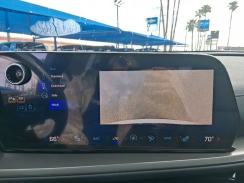 New 2026 Chevrolet Traverse LT w/ Driver Confidence Package FWD image 16