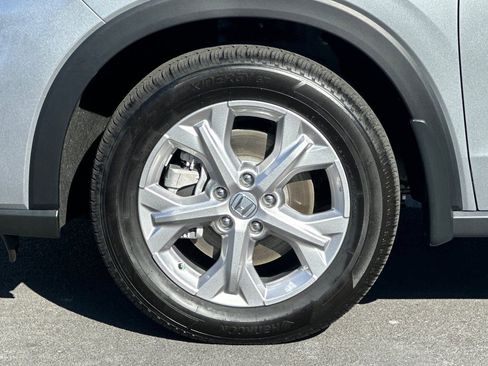 Used 2025 Honda HR-V LX image 32