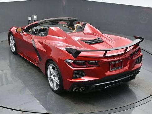 Used 2022 Chevrolet Corvette Stingray Preferred Conv w/ 2LT RWD image 38