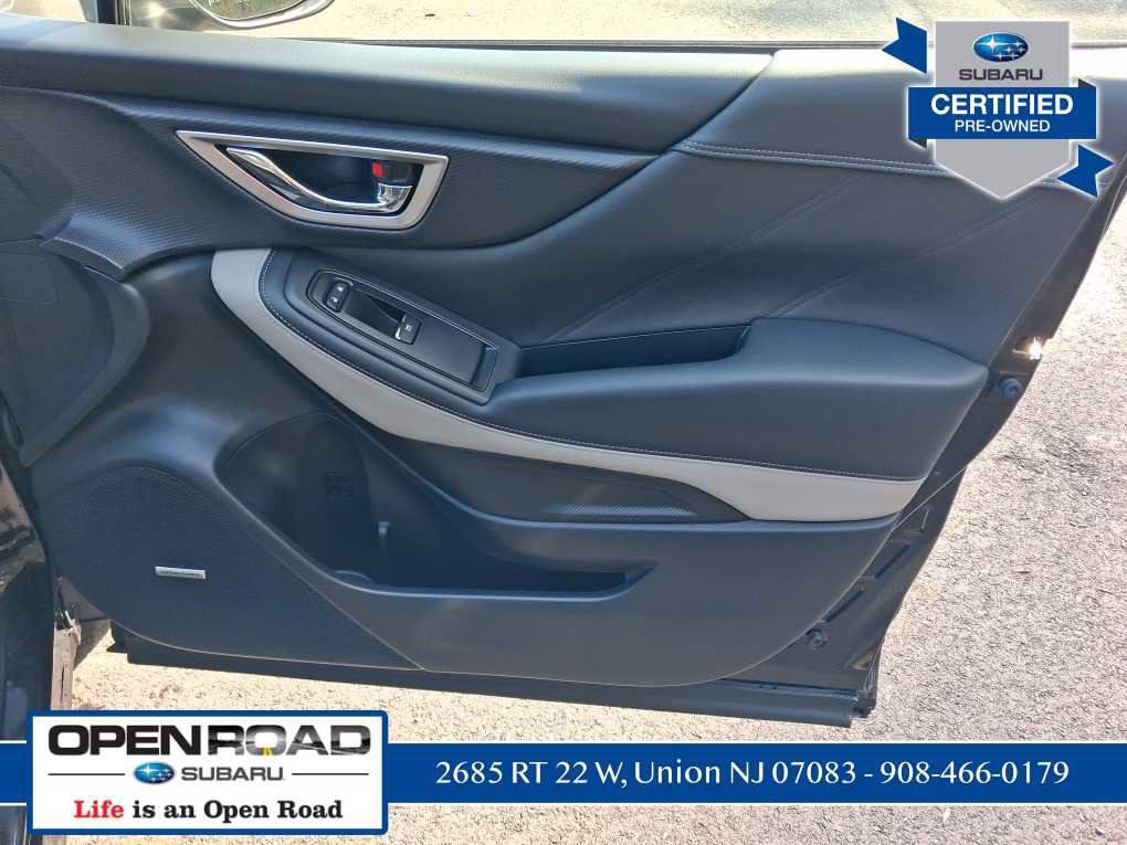 Used 2023 Subaru Forester Limited AWD/4WD image 16