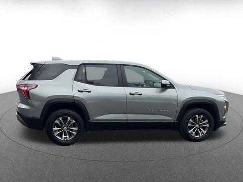 Used 2025 Chevrolet Equinox LT image 15