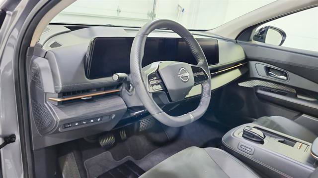 Certified 2024 Nissan Ariya AWD image 10