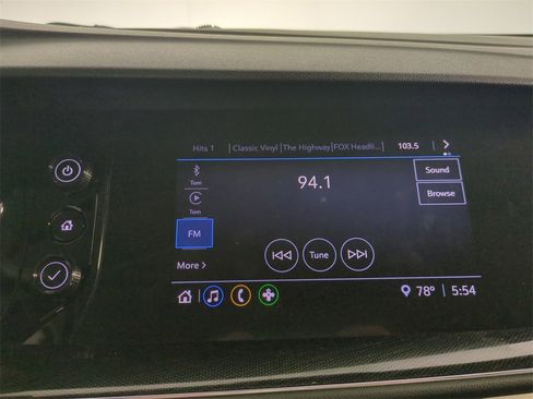 Used 2023 Buick Envision Preferred image 20