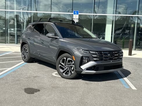 New 2026 Hyundai Tucson Limited FWD image 2