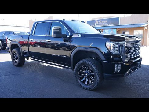 Used 2023 GMC Sierra 2500 Denali w/ Denali Ultimate Package image 1