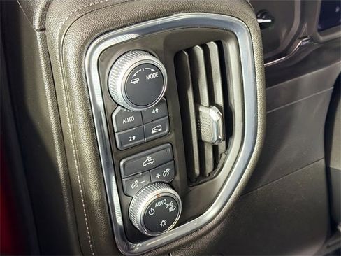 Used 2020 GMC Sierra 1500 SLE w/ SLE Value Package image 10