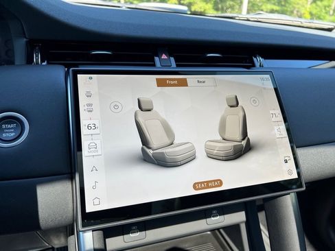 New 2025 Land Rover Discovery Sport S image 20