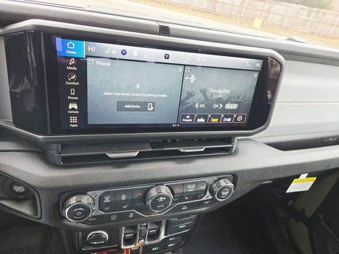 New 2026 Jeep Gladiator Mojave AWD/4WD image 23
