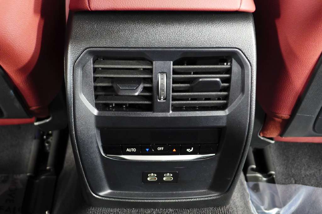 Certified 2024 BMW i4 eDrive40 w/ Premium Package RWD image 24