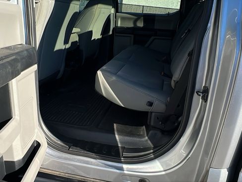Used 2020 Ford F250 XL w/ STX Appearance Package image 22