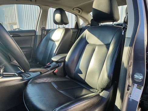 Used 2018 Nissan Sentra SL image 22