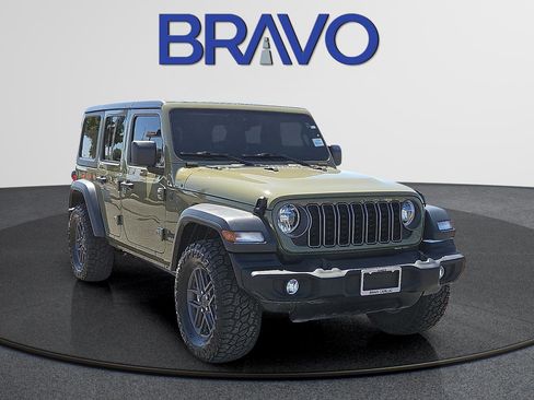 Used 2025 Jeep Wrangler Sport S image 2