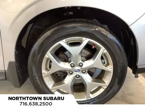 Used 2018 Subaru Forester 2.5i Touring AWD/4WD image 26