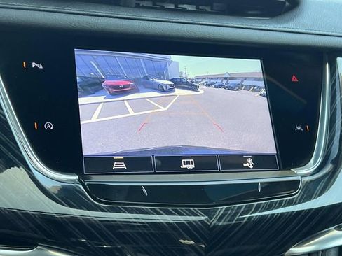 Certified 2023 Cadillac XT6 Premium Luxury AWD/4WD image 24