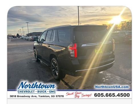 Used 2022 Chevrolet Tahoe LT w/ Luxury Package AWD/4WD image 35