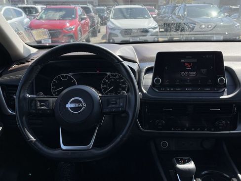 Used 2022 Nissan Rogue SV w/ SV Premium Package AWD/4WD image 26