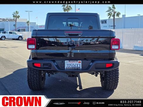 Used 2022 Jeep Gladiator Sport image 7