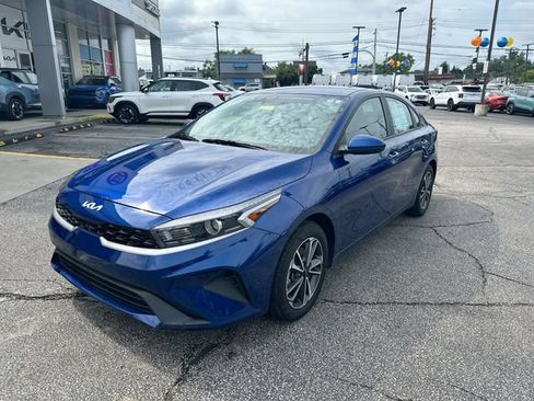 Certified 2023 Kia Forte LXS FWD image 11