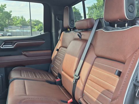 Certified 2024 GMC Sierra 1500 Denali Ultimate AWD/4WD image 26