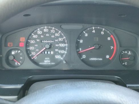 Used 1997 Nissan Pathfinder LE AWD/4WD image 11
