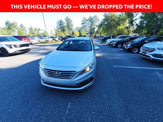 Used 2016 Hyundai Sonata Sport w/ Option Group 1V FWD image 4