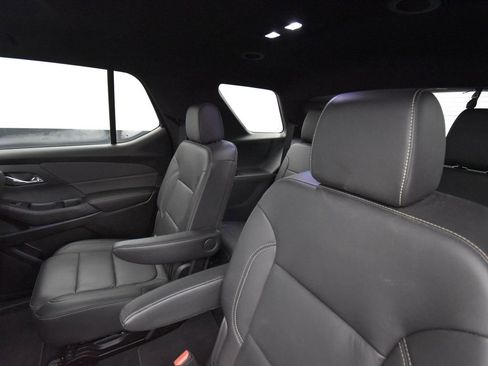 Certified 2022 Chevrolet Traverse LT image 12
