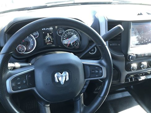 Used 2024 RAM 3500 Tradesman w/ Chrome Appearance Group image 15