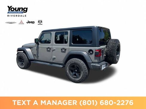 Used 2021 Jeep Wrangler Unlimited Sport AWD/4WD image 3
