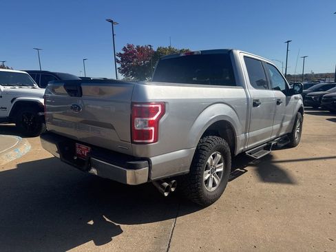 Used 2020 Ford F150 XLT image 2