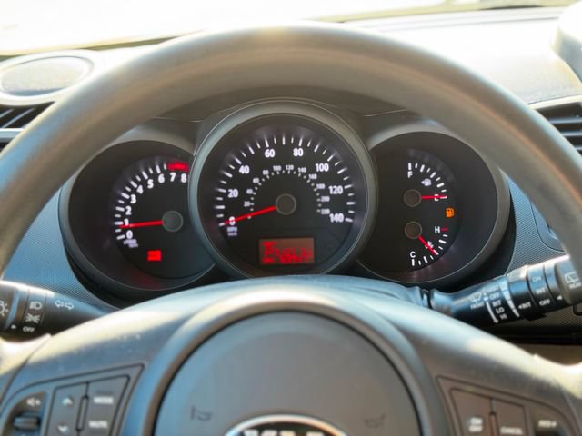 Used 2013 Kia Soul FWD image 33