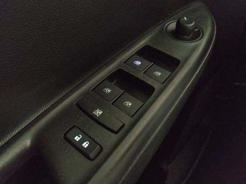 Used 2019 Chevrolet Spark LT FWD image 27