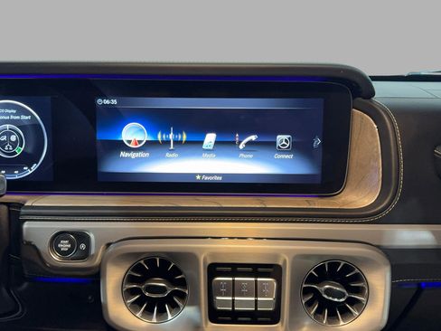 Used 2021 Mercedes-Benz G 550 G 550 image 30