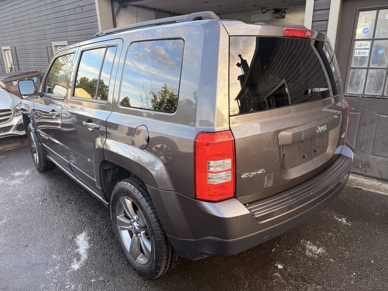 Used 2015 Jeep Patriot High Altitude AWD/4WD image 7